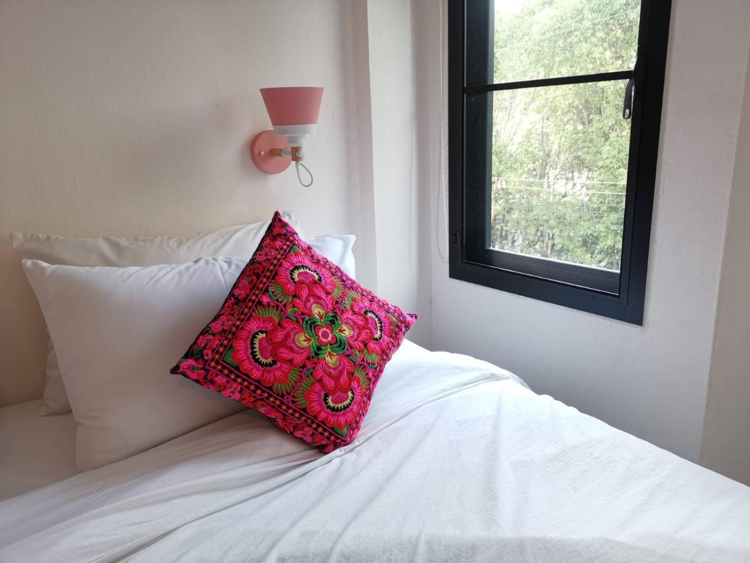 Sasima Bed And Breakfast Чиангмай Екстериор снимка