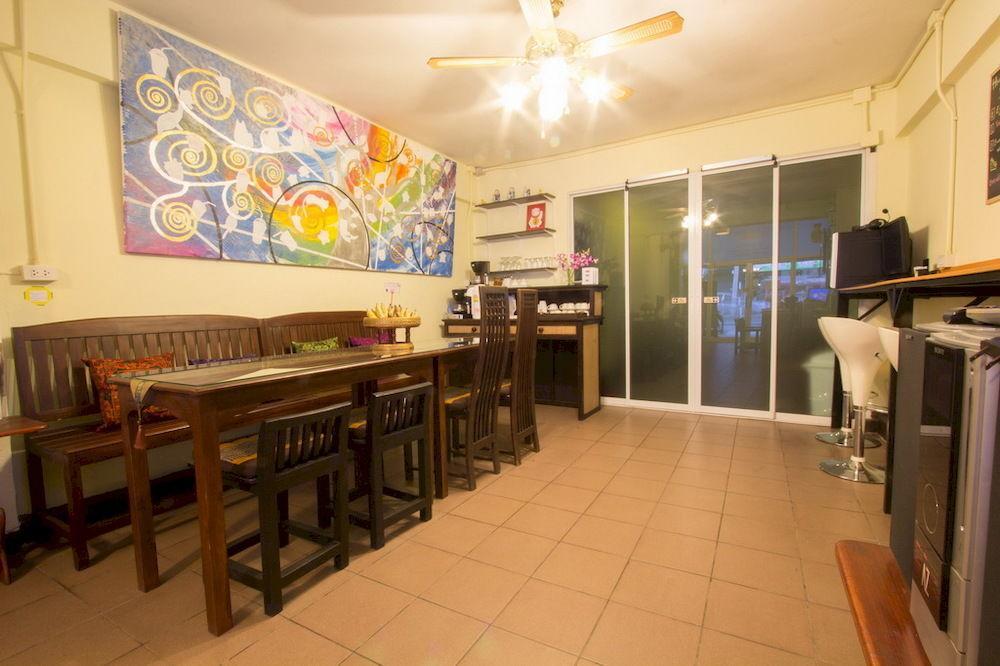 Sasima Bed And Breakfast Чиангмай Екстериор снимка